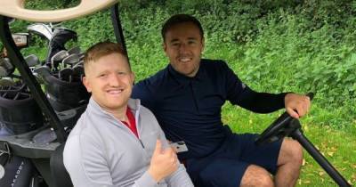 Corrie's Alan Halsall confuses fans with 'Jack Webster' lookalike on golf outing with co-stars - www.manchestereveningnews.co.uk