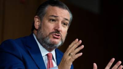 Ted Cruz Torched for ‘Your Body, Your Choice’ Defense of NBA Anti-Vaxxers - thewrap.com