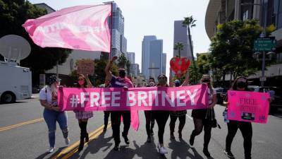Attorney: Removal of Spears' father is 'a loss for Britney' - abcnews.go.com - Los Angeles - Los Angeles