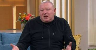 This Morning's Phil Schofield shocked as Shaun Ryder describes alien encounters - www.ok.co.uk