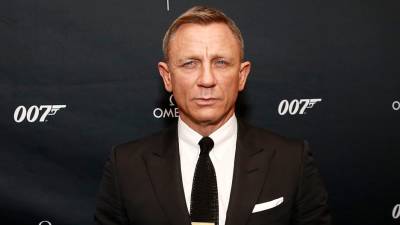 Daniel Craig Finally Knows About Viral ‘The Weekend’ Twitter Account - thewrap.com