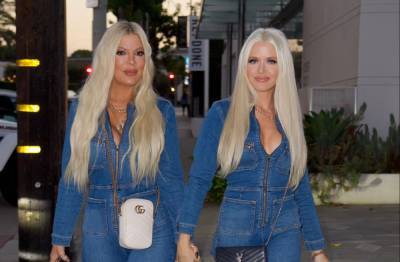 Tori Spelling Debuts A Glam New Look — And Fans Think She Resembles Khloe Kardashian - etcanada.com - Los Angeles