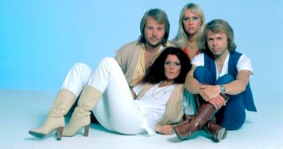 Can ABBA claim the 2021 Christmas Number 1? Band reveal their new album Voyage includes a festive song - www.officialcharts.com