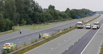 Two men and police officer injured after crash which shut M62 for 12 hours - www.manchestereveningnews.co.uk