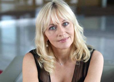 Miriam O’Callaghan reflects on getting Covid in lockdown and juggling her busy life - evoke.ie - Ireland
