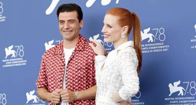 Oscar Isaac Adorably Held Jessica Chastain's Purse During Their Venice Photo Call! - www.justjared.com - Italy