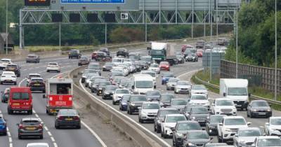 Two-car crash near Trafford Centre causes long delays on M60 through Salford - www.manchestereveningnews.co.uk