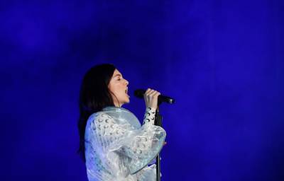 Lorde To No Longer Perform At 2021 MTV VMAs - etcanada.com - New Zealand