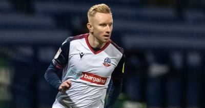Ali Crawford's Bolton Wanderers future discussed as midfielder sent message for St Johnstone loan - www.manchestereveningnews.co.uk