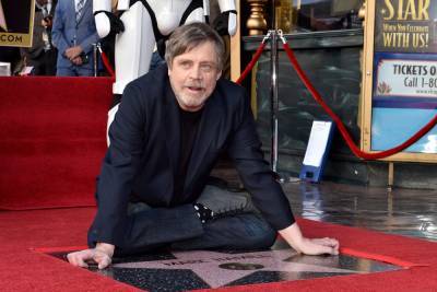 Mark Hamill Proves The Power Of Tweeting His Own Name In Viral Trend - etcanada.com