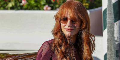 Jessica Chastain Gives Off Vintage Vibes in Berry Jumpsuit in Venice - www.justjared.com - Italy