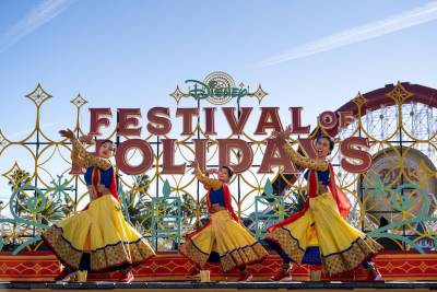 Disneyland Announces Key Dates For 2021-2022 Holiday Season - deadline.com - California