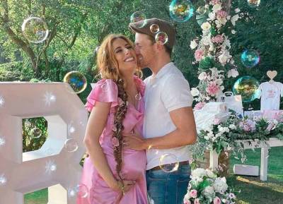 Stacey Solomon’s baby shower looks more extravagant than your average wedding - evoke.ie