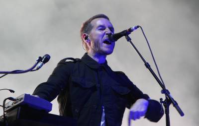 Massive Attack call on government to cut carbon emissions at concerts - www.nme.com