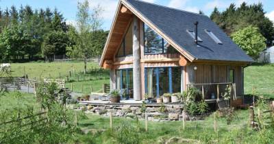 5 stunning Scottish log cabin holidays for a cosy autumn getaway - www.dailyrecord.co.uk - Scotland