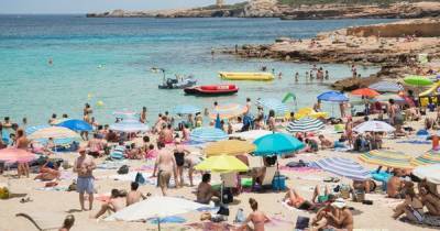 September surge sees 4.1m people planning holidays abroad this month - www.dailyrecord.co.uk