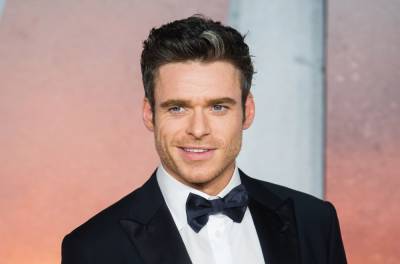 Richard Madden Admits Filming Marvel’s ‘Eternals’ Was ‘Physically F**king Draining’ At Times: ‘There Was A Lot Of Time On Wires Because My Character Flies’ - etcanada.com