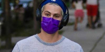 Dylan O'Brien Masks Up While Taking His Dog for a Walk in NYC - www.justjared.com - New York