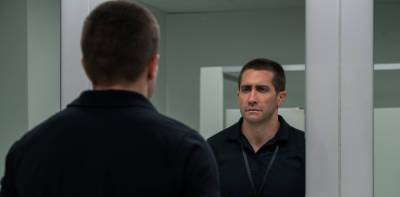 Jake Gyllenhaal's 'The Guilty' Trailer Finally Debuts Online - www.justjared.com