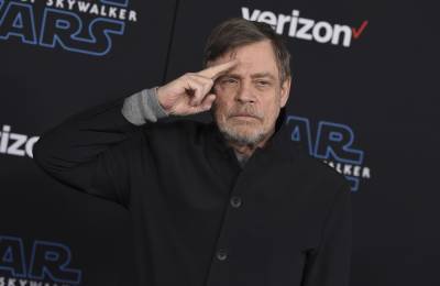 'Star Wars' actor Mark Hamill sets Twitter ablaze after viral tweet of his own name - www.foxnews.com