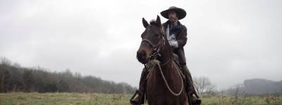 ‘Old Henry’ Venice Film Festival Review: Tim Blake Nelson Kills In Scrappy Homage To Classic Movie Westerns - deadline.com - Hollywood - city Venice - county Henry