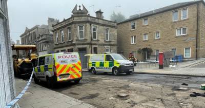 Woman 'hit by truck' in Bo'ness as emergency services race to serious incident - www.dailyrecord.co.uk
