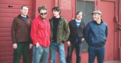 Pavement announce first headline shows in over a decade - www.thefader.com - Spain - Portugal