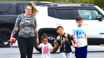 Kailyn Lowry’s 2 Oldest Sons Head Off To 1st Day Of 6th 2nd Grade — Sweet Family Photo - hollywoodlife.com
