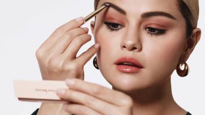 Selena Gomez's New Rare Beauty Brow Product Is Genius - www.etonline.com