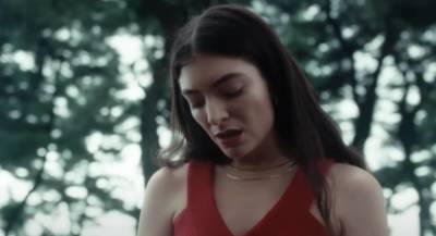 Lorde covers Britney Spears’ “Break the Ice” for Vogue - www.thefader.com - New York - county Garden