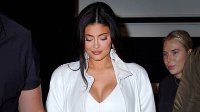 Kylie Jenner Shows Off Angelic Baby Bump in All-White Look - www.etonline.com - New York