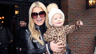 Jessica Simpson Sends Daughter Birdie, 2, Off To Pre-School After She Begs To Go — Sweet Family Photo - hollywoodlife.com