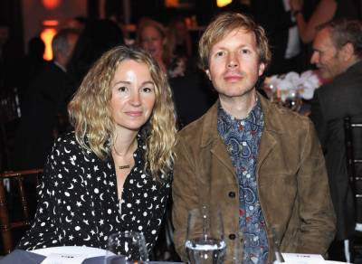 Beck And Marissa Ribisi Finalize Their Divorce, Split Up Possessions - etcanada.com