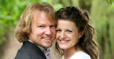 Sister Wives’ Kody Brown and Robyn Brown’s Relationship Timeline Through the Years - www.usmagazine.com