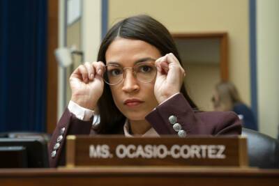 Congresswoman Alexandria Ocasio-Cortez Has Tested Positive For Covid-19 - deadline.com - New York - Florida