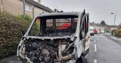 Man repeatedly ‘stabbed in head’ hours before van torched as violence erupts on ‘warzone’ Glasgow street - www.dailyrecord.co.uk - Scotland