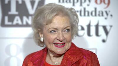 Betty White Died Of Stroke Suffered Six Days Before Her Death - deadline.com - USA