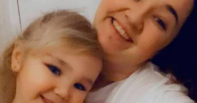 Young mum found dead by four-year-old daughter who thought she was 'sleeping' - www.dailyrecord.co.uk