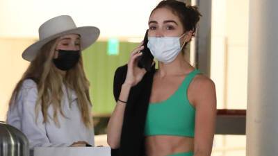Olivia Culpo - Christian Maccaffrey - Olivia Culpo taunts American Airlines with Delta flight in another similar ‘risqué’ outfit - foxnews.com - Los Angeles - USA - Mexico - county Lucas