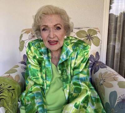 Betty White - Betty White Looked 'Radiant' In 'One Of The Last Photos' Taken Of Her Before She Passed - perezhilton.com