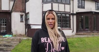 Katie Price - Channel 4 bosses slammed for giving Katie Price Mucky Mansion show following drink-drive crimes - dailyrecord.co.uk
