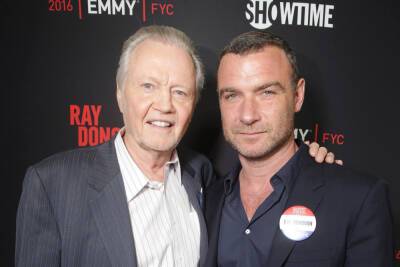 Donald Trump - Ray Donovan - Liev Schreiber ‘Made An Agreement’ With Jon Voight To Leave Politics At The Door While Making ‘Ray Donovan’ - etcanada.com