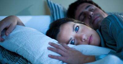 More couples are sleeping in separate beds due to partner's bad habits - manchestereveningnews.co.uk