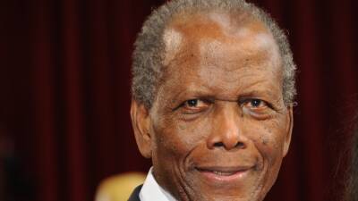 Sidney Poitier - Sidney Poitier's Cause of Death Was Heart Failure, Prostate Cancer and Dementia Contributed - etonline.com - California - Bahamas - city Beverly Hills, state California