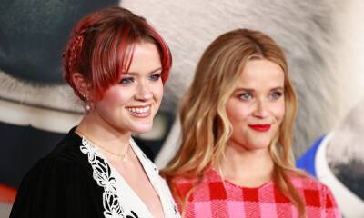 Page VI (Vi) - Reese Witherspoon - Jim Toth - Ava Phillippe - Ryan Phillippe - Owen Mahoney - Ava Phillippe shuts down hateful comments after discussing her sexuality - us.hola.com - Tennessee