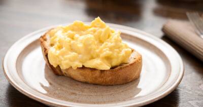 You're cooking scrambled eggs wrong as adding certain ingredient is a 'sin' - dailyrecord.co.uk - France - London