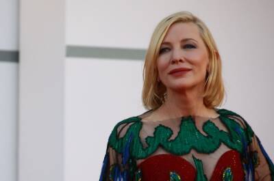 Cate Blanchett - Bradley Cooper - Jess Cagle - Cooper - Cate Blanchett Talks Her Role In ‘Pinocchio’, Says Guillermo del Toro Compared Her To A ‘Naughty 12-Year-Old Boy’ - etcanada.com