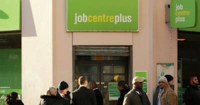 Number of people on Universal Credit falls in some Greater Manchester boroughs for first time since pandemic began - manchestereveningnews.co.uk - Texas - county Oldham - borough Manchester