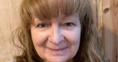 Janey Godley - Janey Godley celebrates her 61st birthday with smiling selfie three weeks post op - dailyrecord.co.uk - Scotland