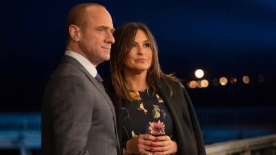 Law & Order: SVU Star Mariska Hargitay Says Olivia Has 'Been in Love' With Elliot for Years - glamour.com - county Love